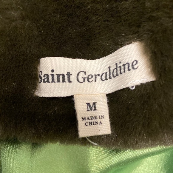 Saint Geraldine Oversized Faux Fur Coat - Picture 4 of 6